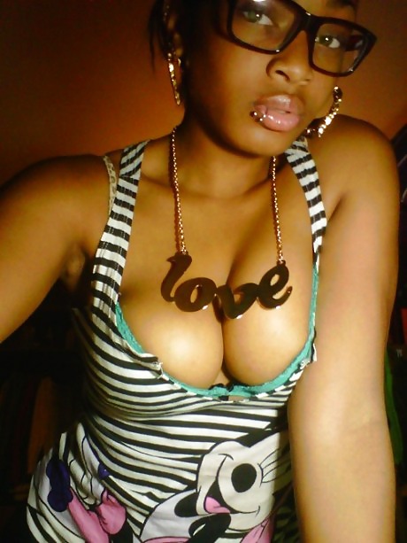 Kisha #8609965