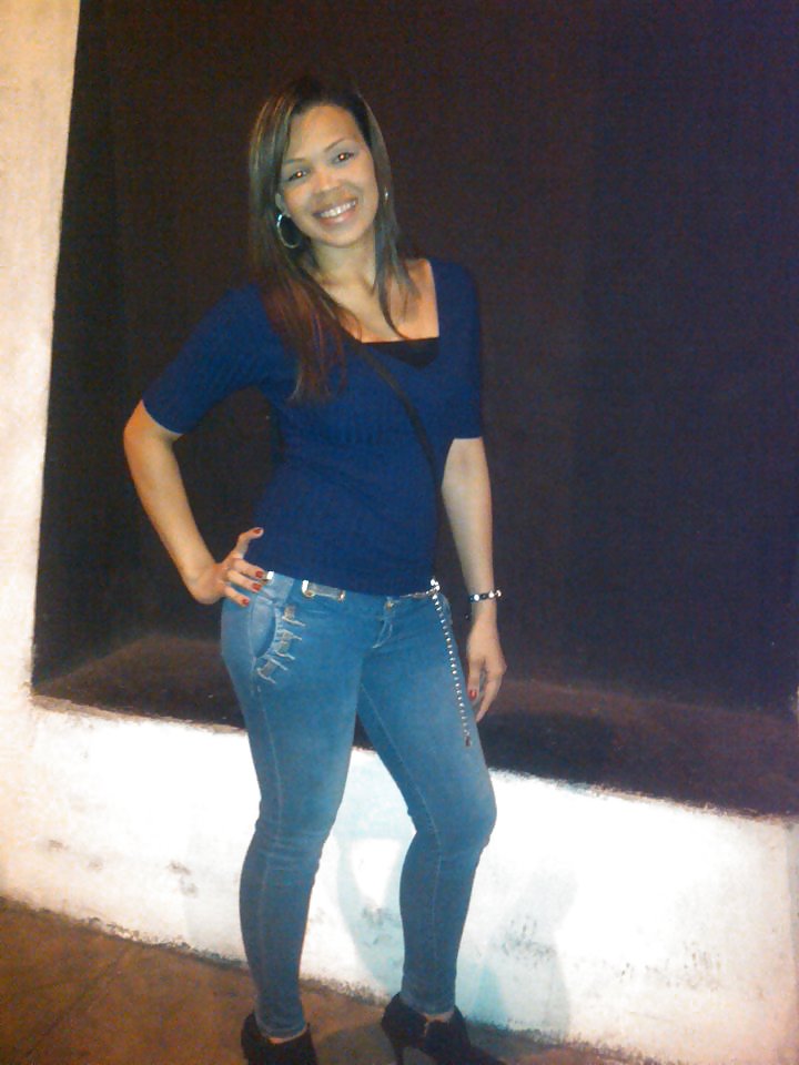 WOMNA (AMIGUITAS 27) #12453715