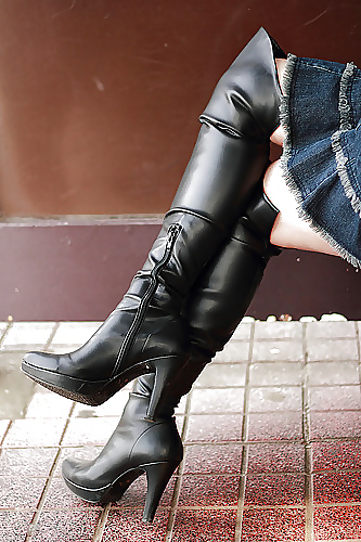 Booted girls  #3512552