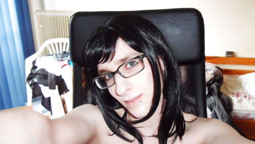 Hier Ist Julie - Wie Viele Hier Würde Sie Tun? #9546141