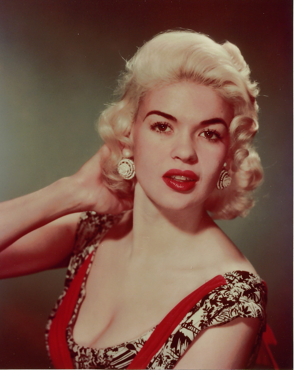 VintageGoddesses #22591743