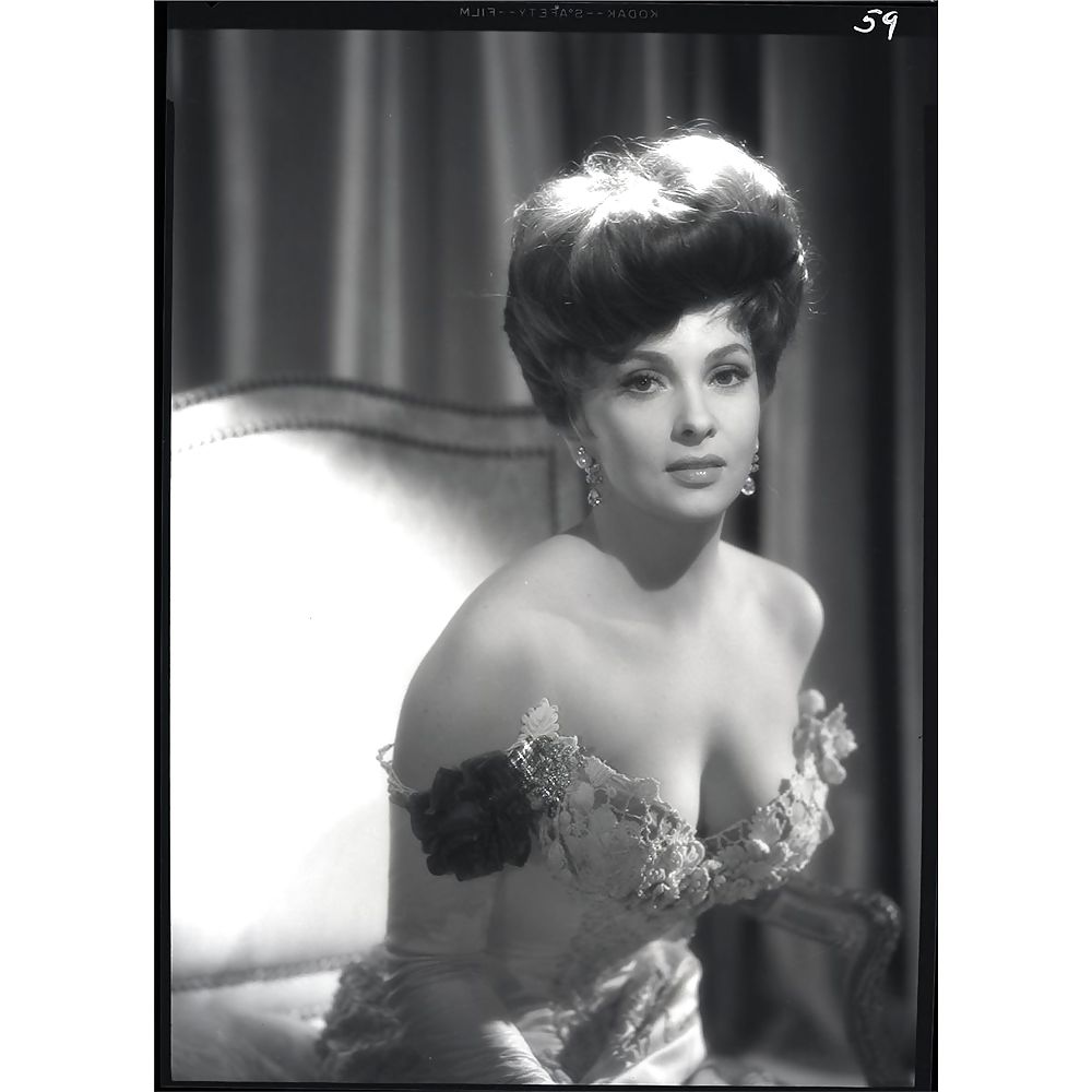 VintageGoddesses #22591896