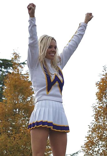 Cheerleaders Erotica 4 Par Twistedworlds #3574258