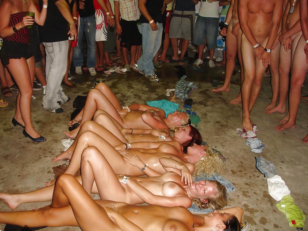 Group Sex Amateur Beach #rec Voyeur G1 #8149059