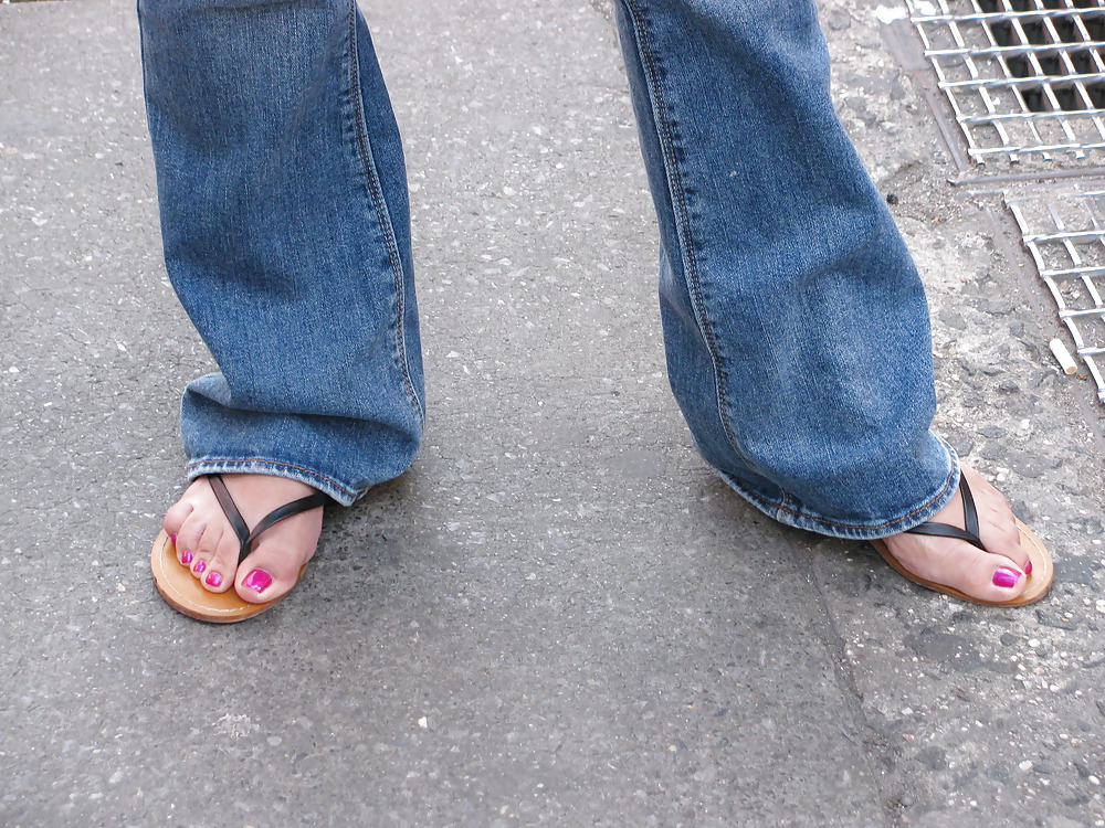 Füße Flip-Flops 2 #19015608