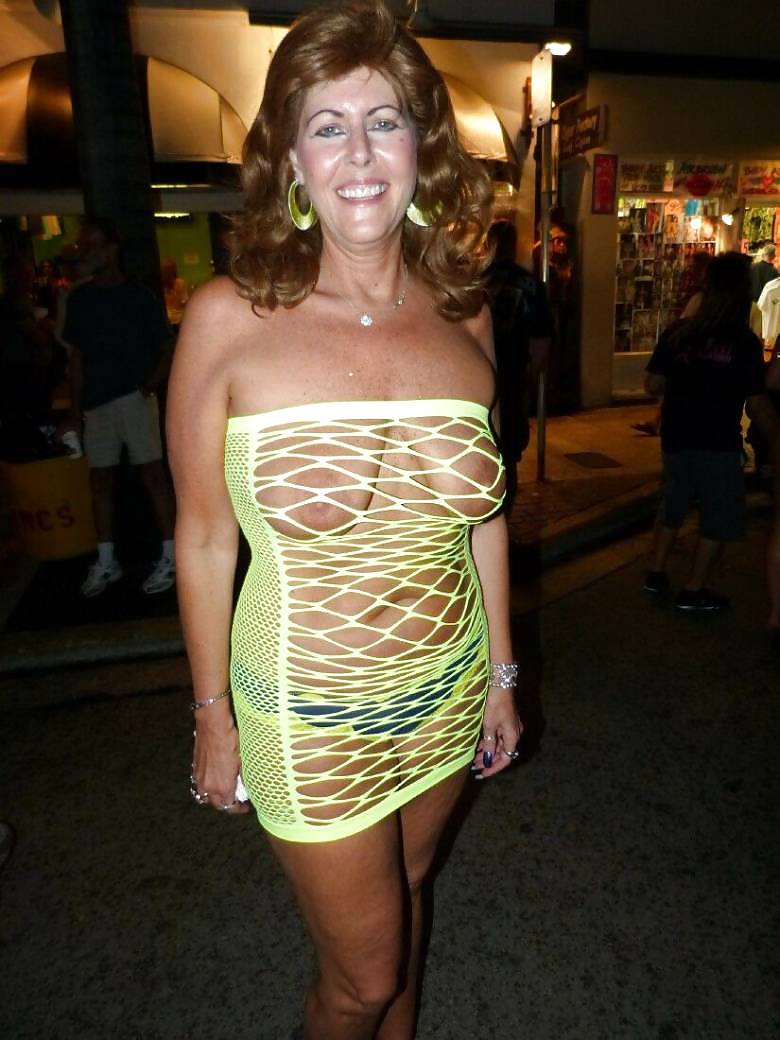 Amateur MILFs showing us why we love them #21447826