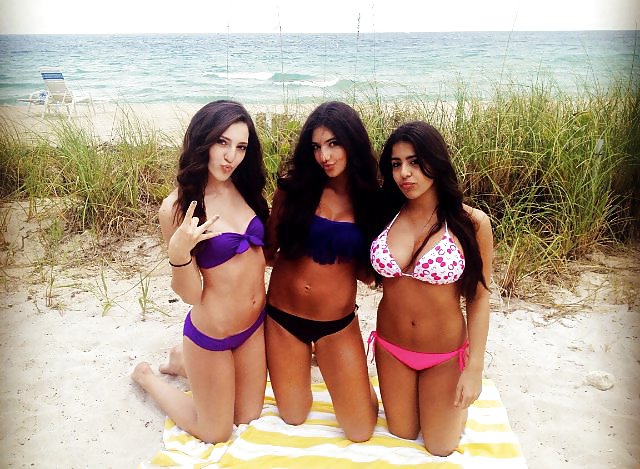 Comment Your fantasy about these bikini TEENS 4 #15635703