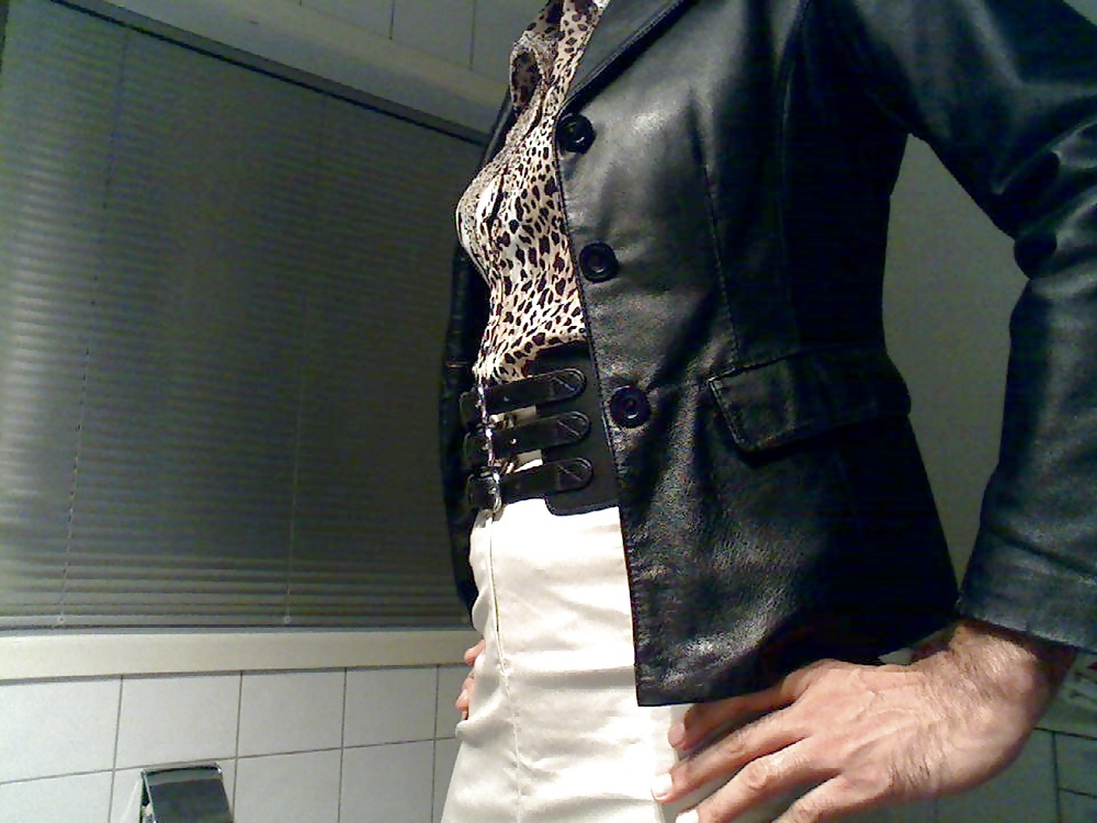 Vestido de nuevo hoy
 #18871177