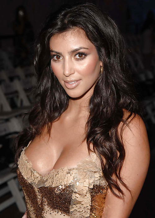 Kim Kardashian Mix Pictures #2144092