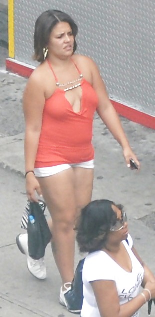 Harlem Girls in the Heat 114 - New York Cleavage Braless #5518101