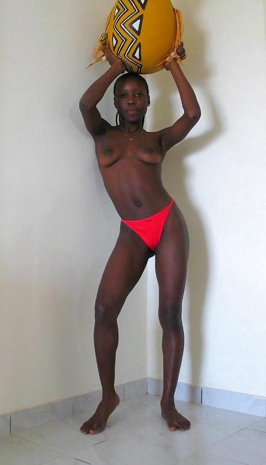 Chantal #1
 #15023916