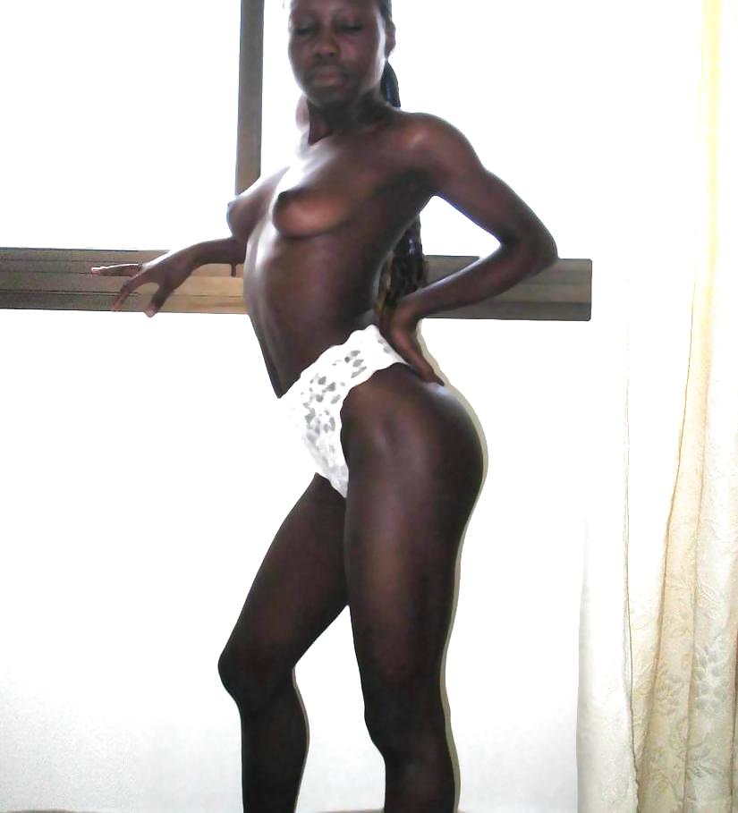 Chantal #1
 #15023944