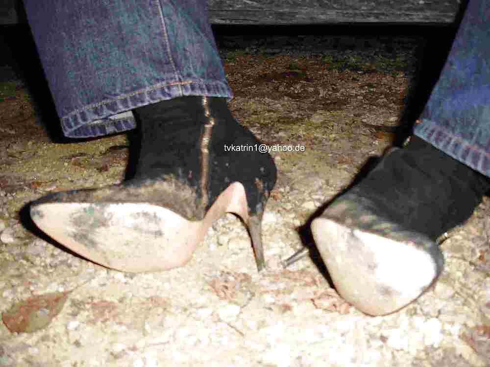 Outdoor with heels #4611065