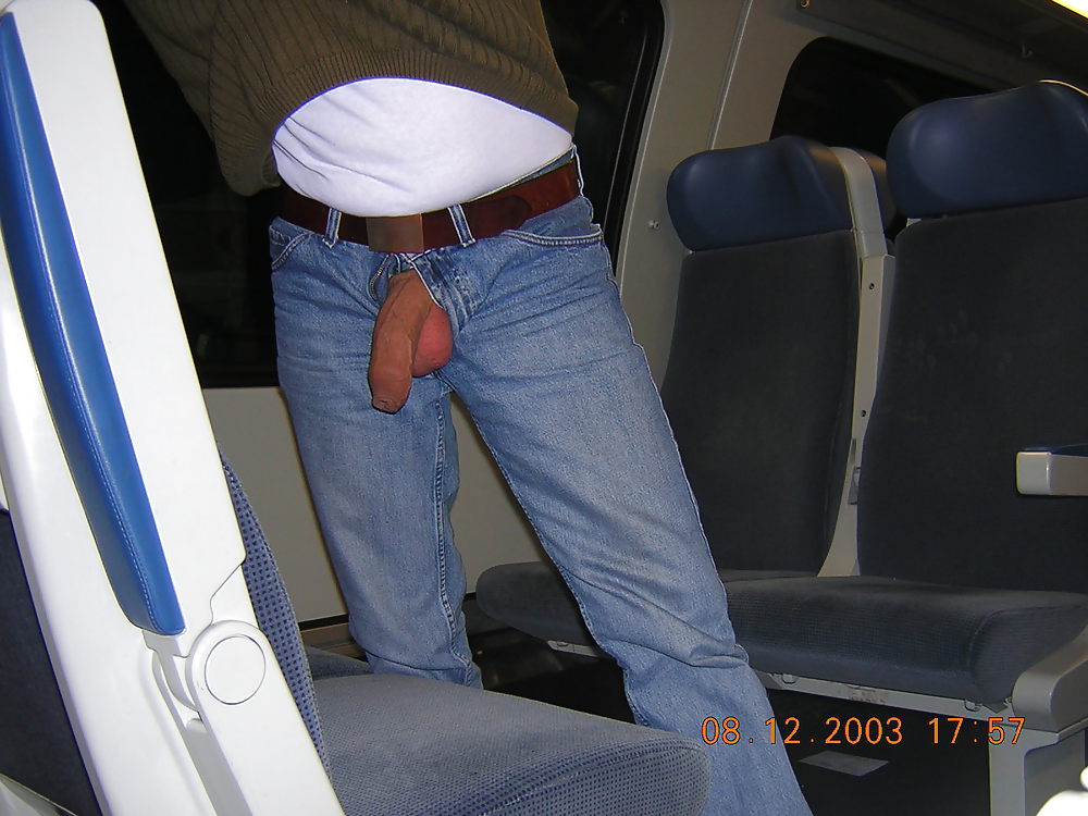 Im bus und bahn gwwichst #10957611