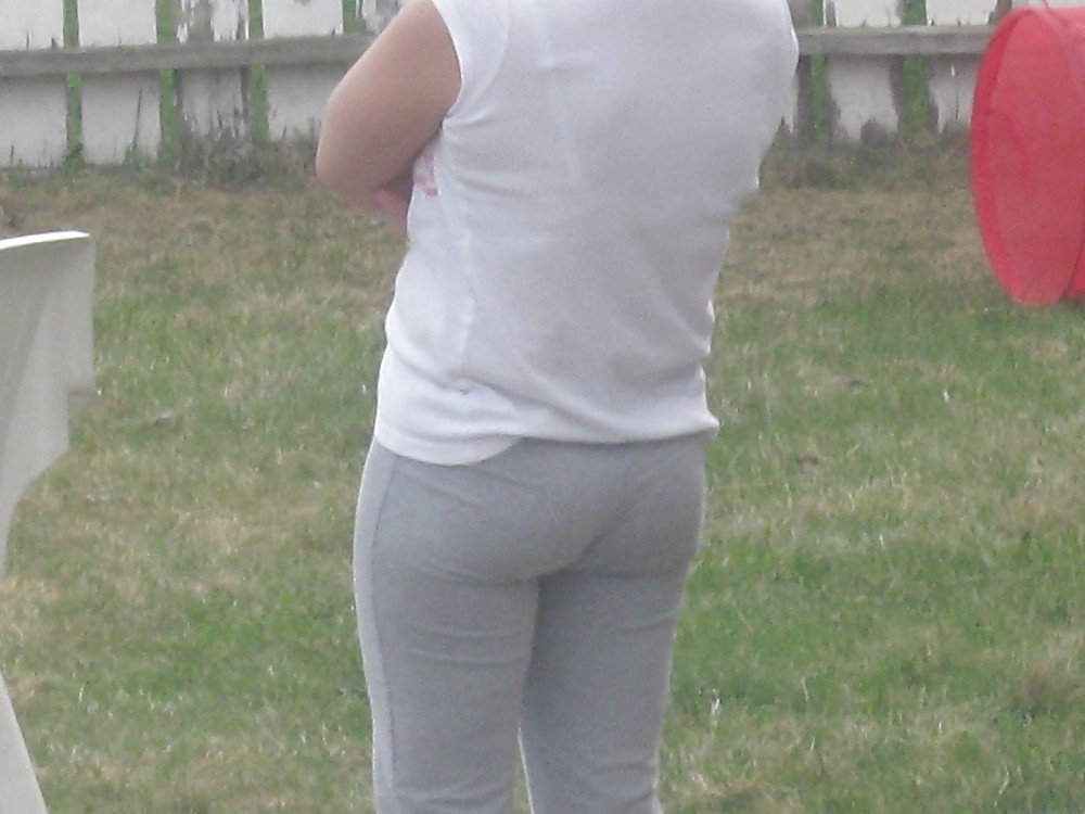 My nextdoor neibor on the other side #4939302