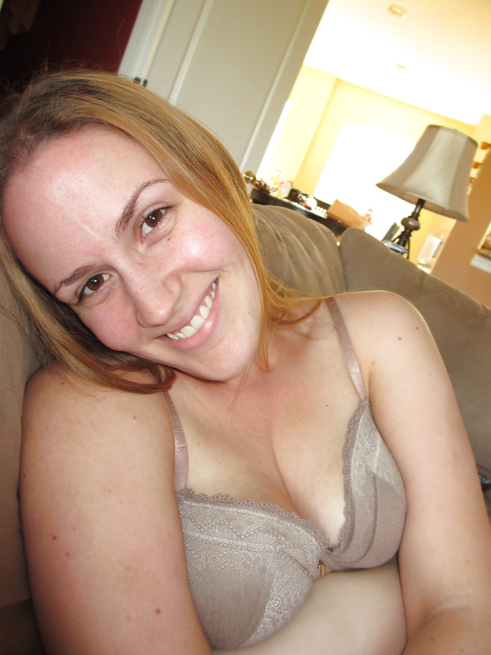Newbie 20s babe blonde #9706160
