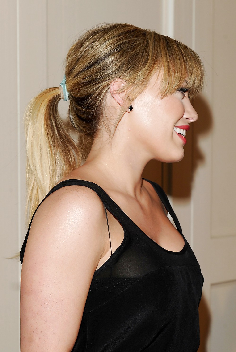 Hilary Duff The Beauty Detox Solution Book Launch Party #3492535