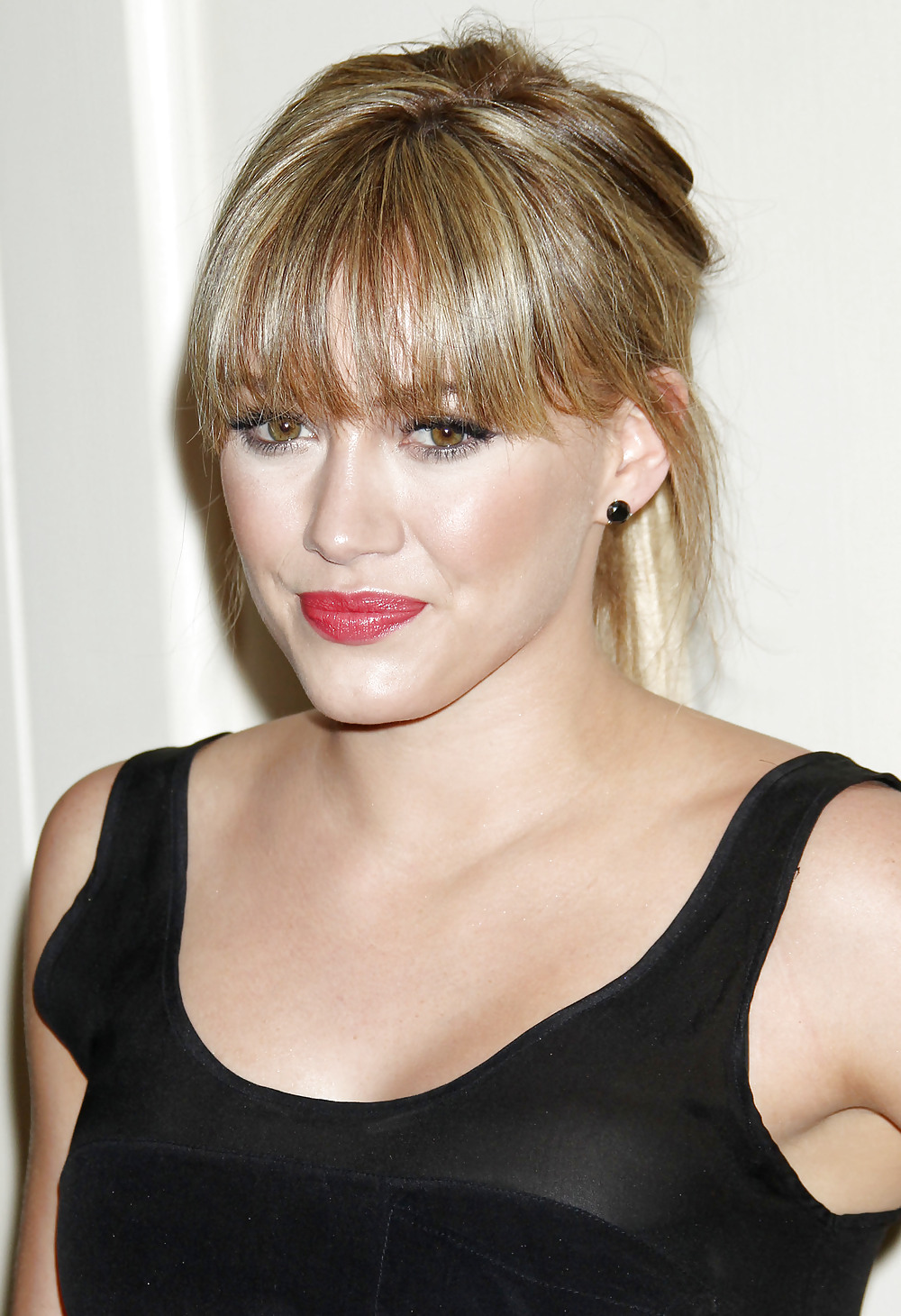 Hilary Duff The Beauty Detox Solution Book Launch Party #3492709