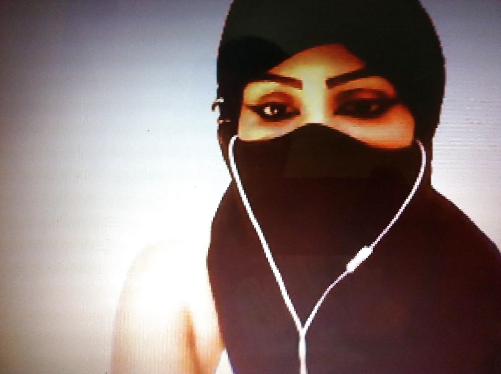 Cam Hijab Arab #21670529