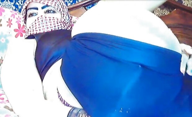 Arab hijab cam #21670599