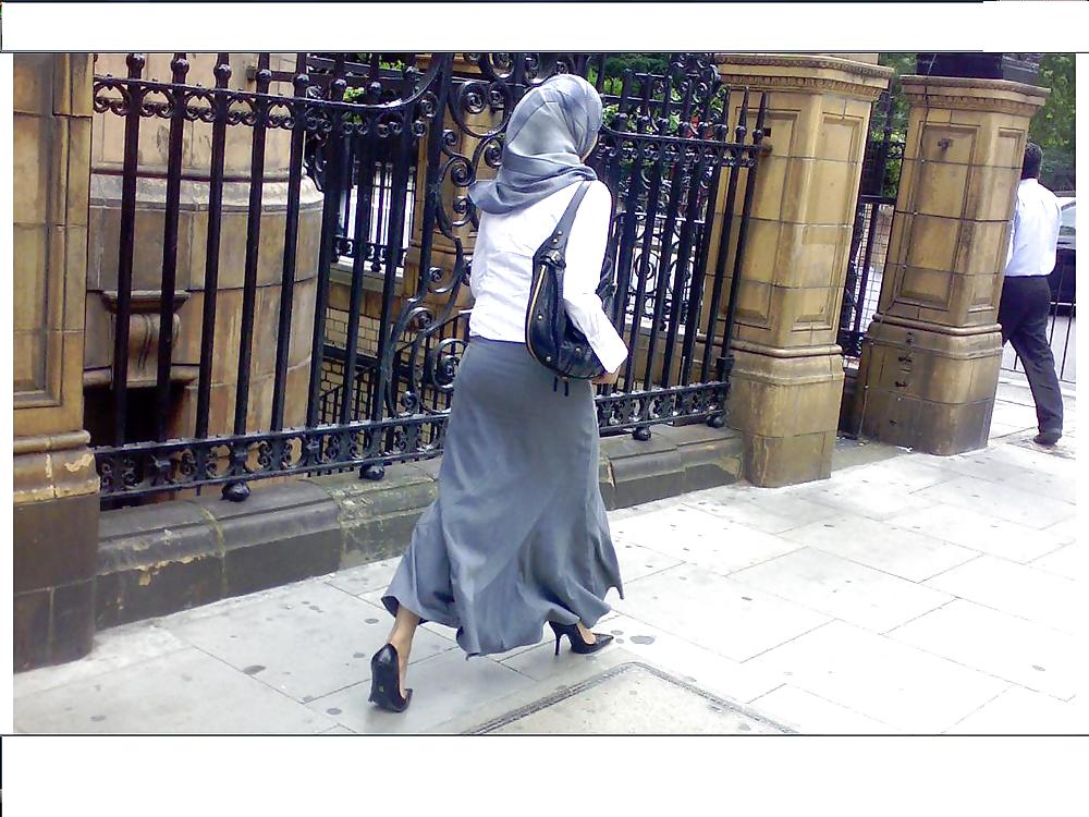 Secrétaire Hijabi Sexy #2558696