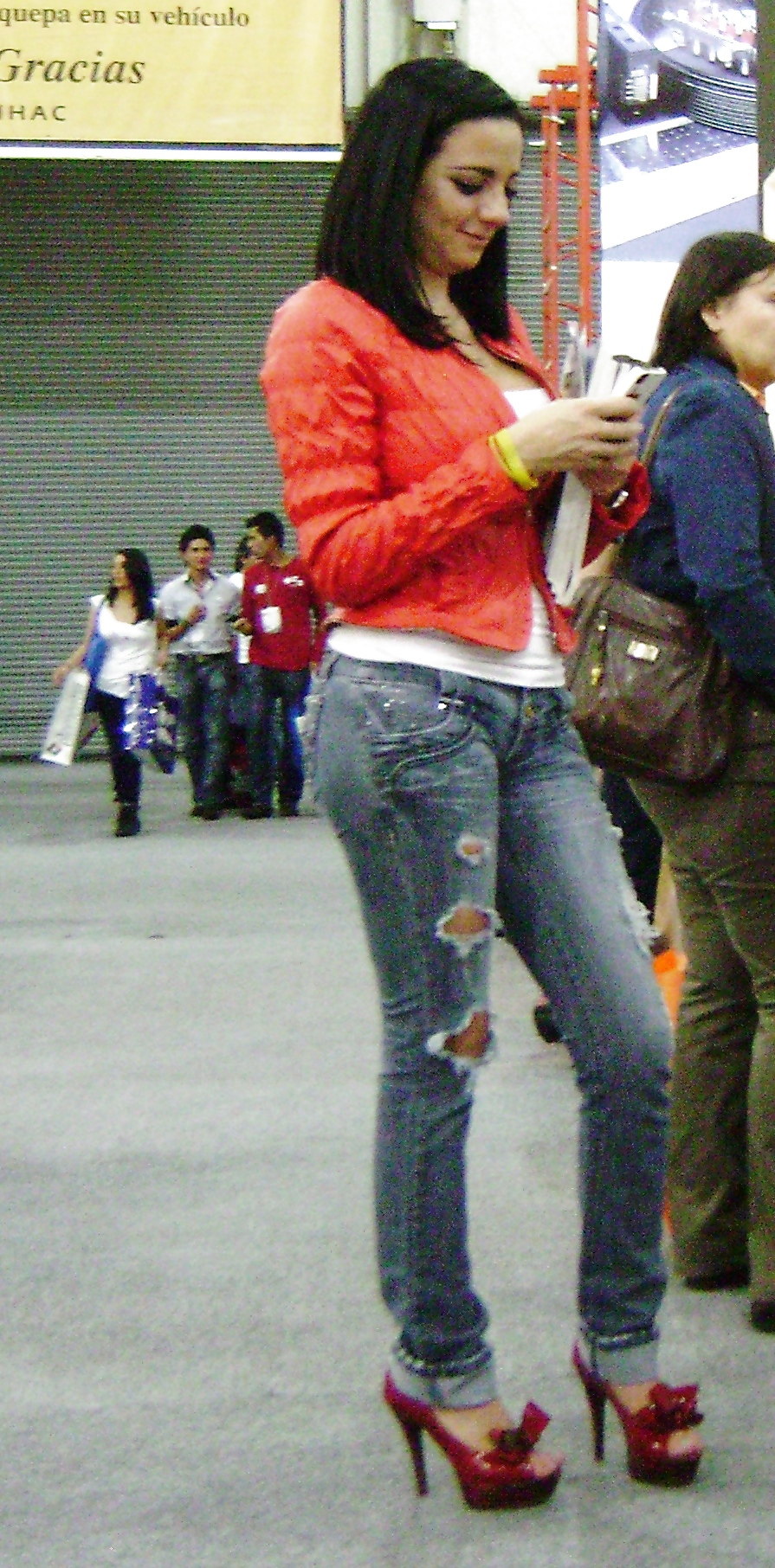 マミタス・イン・エキスポ・シーハク2012 パート3
 #14148666