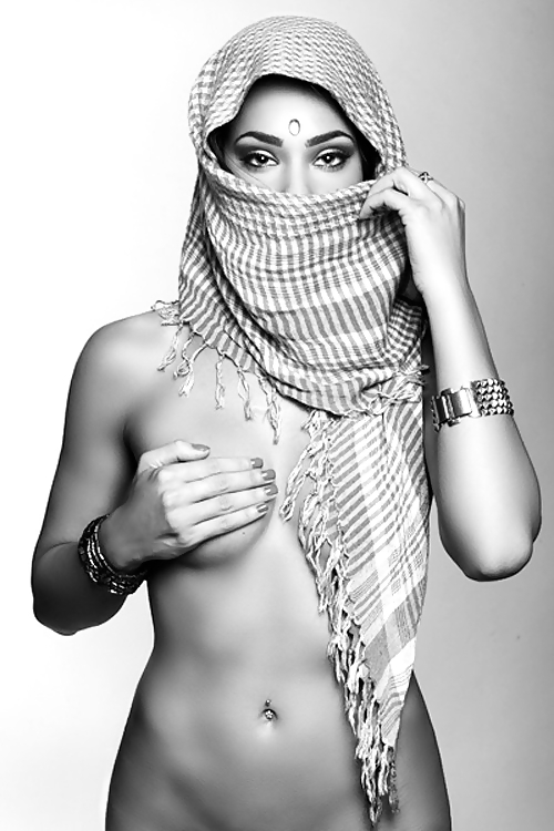 Les Femmes Arabes #18743650