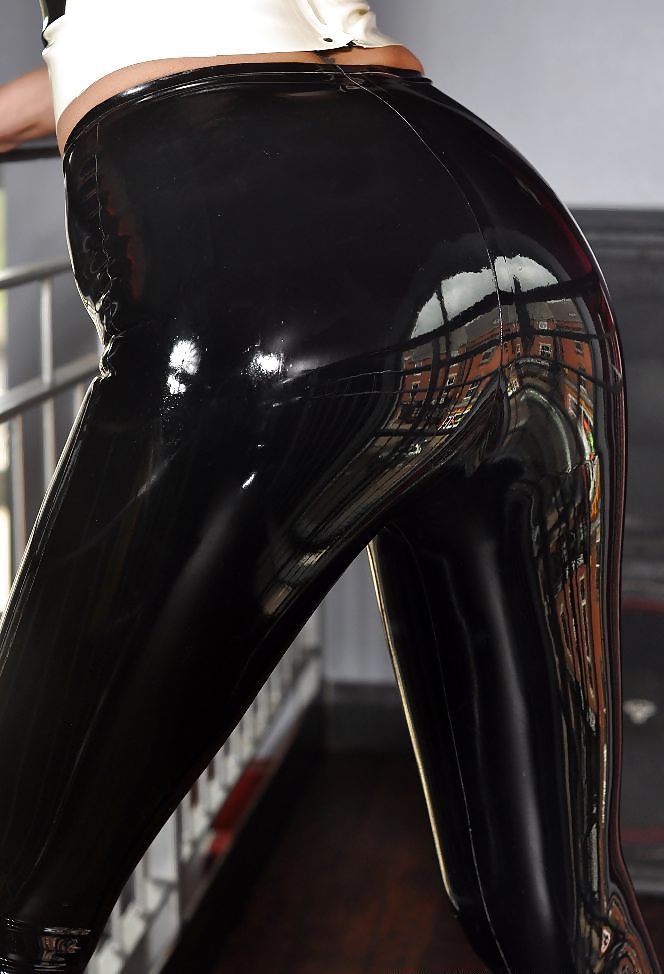 LATEX BABES 05 #14596511