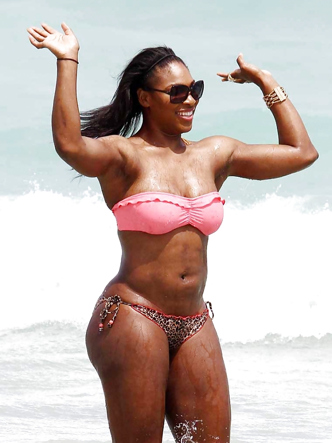 Serena Williams: Bikini Muscle ASS Photos #21098588