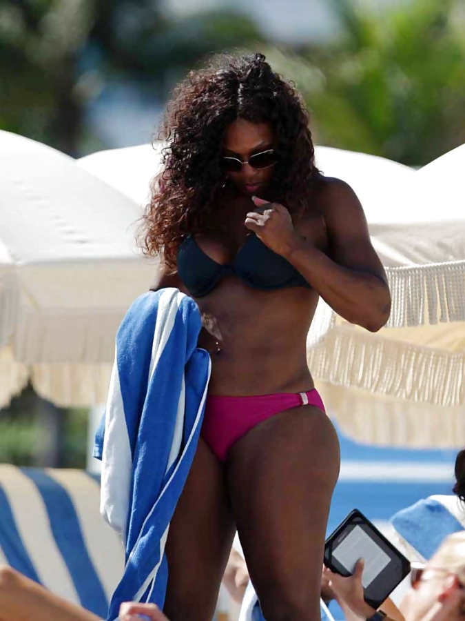 Serena williams: foto culo muscoloso in bikini
 #21098785