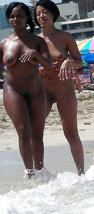 Schwarze Frauen Nackt Am Strand #141596