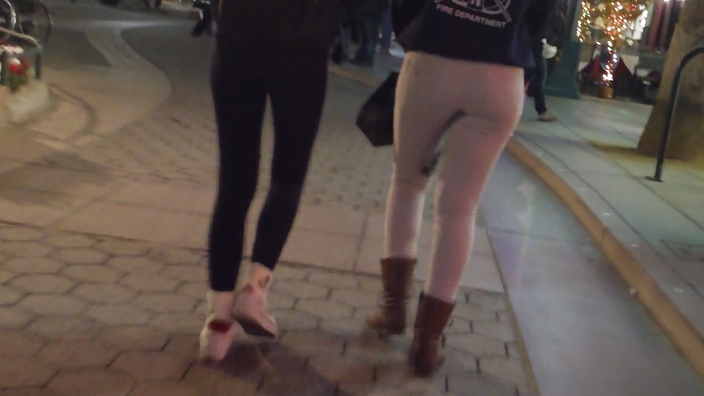 Nice Teen ass & butt in white jeans  #10295486