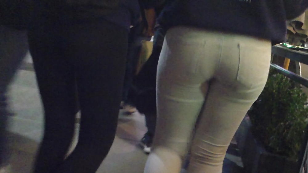 Nice Teen ass & butt in white jeans  #10295585