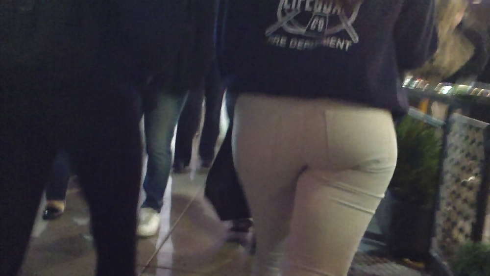 Nice Teen ass & butt in white jeans  #10295610