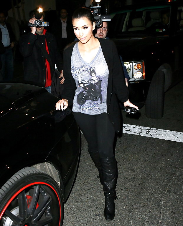 Kim Kardashian à Hollywood #2371829