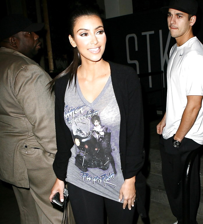 Kim Kardashian à Hollywood #2371878