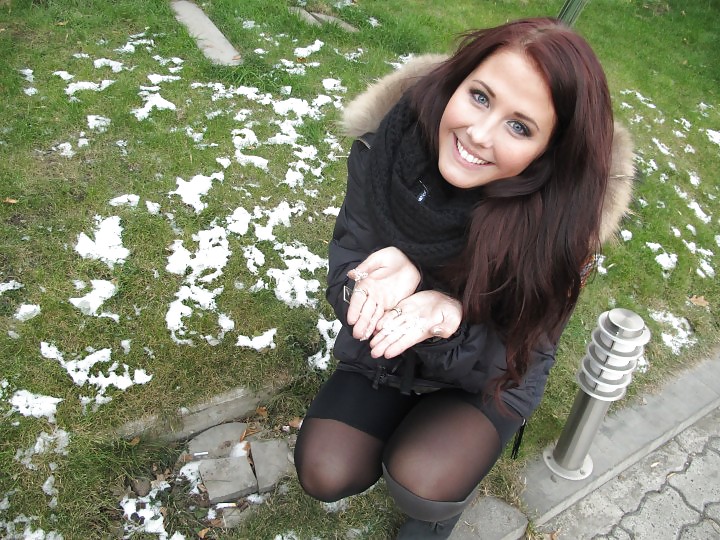 スウェーデンの歌手、モリー
 #14638042