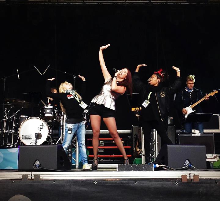 スウェーデンの歌手、モリー
 #14638219