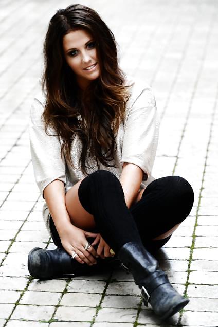 スウェーデンの歌手、モリー
 #14638371