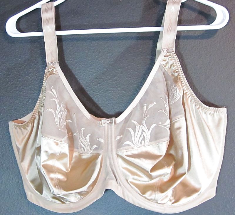 Bra for big chunky tits
 #10593885