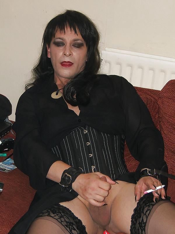 Dirty smoking slut Katriana #4496397