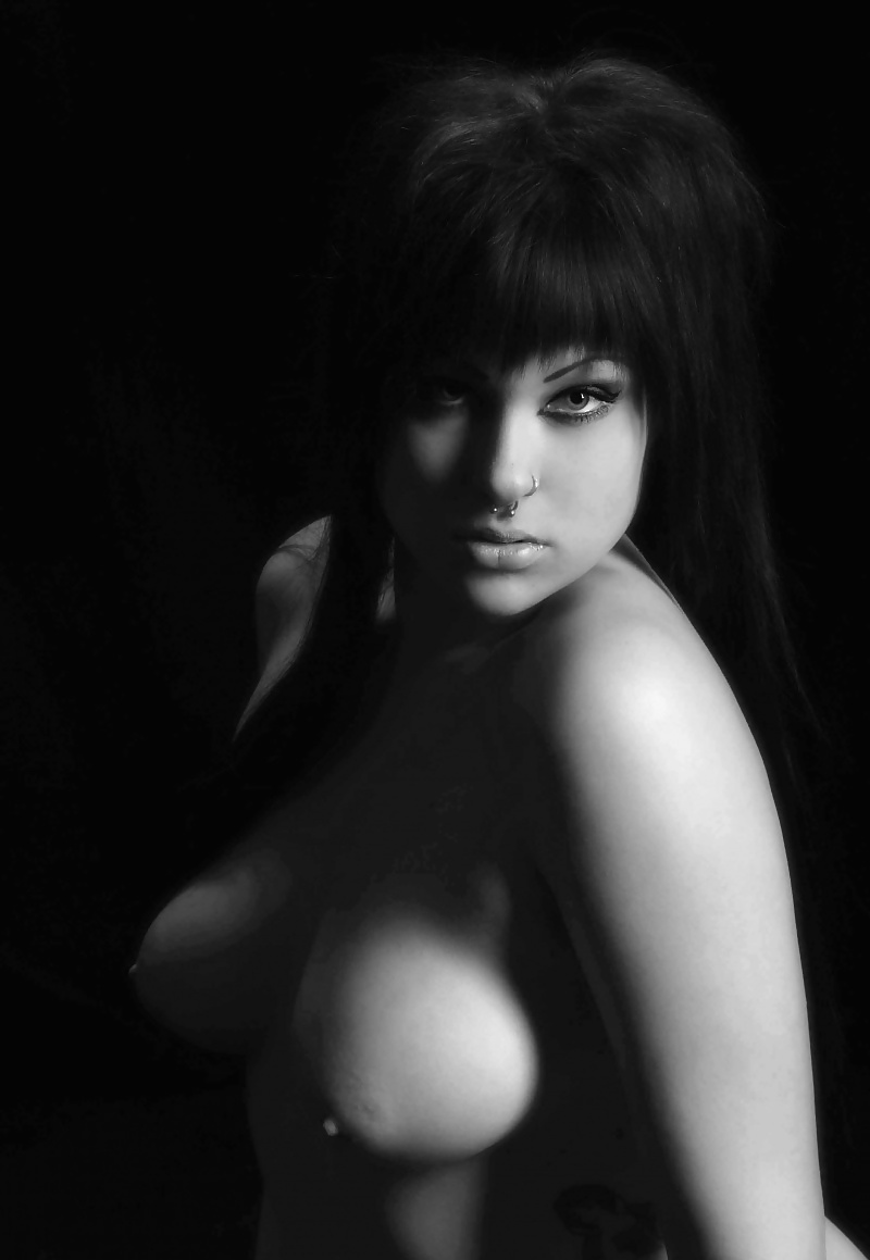 Belleza b & w 
 #15534931