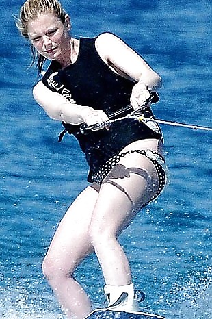 Celebrity - Emilia Fox- Swiming #2589017