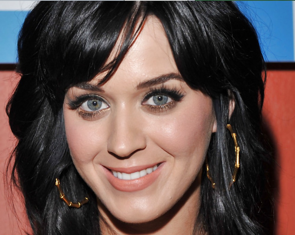 Katy perry
 #13934212