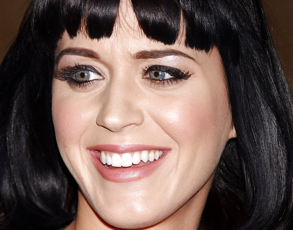 Katy perry
 #13934345