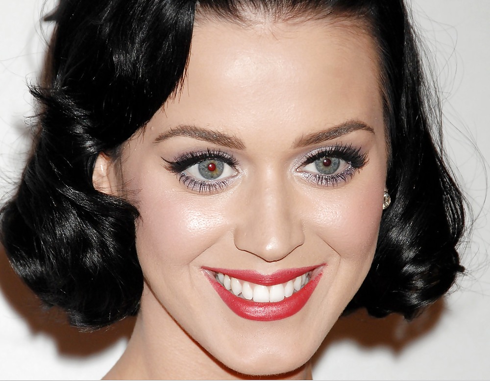 Katy perry
 #13934434