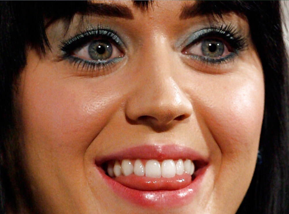 Katy perry
 #13934441