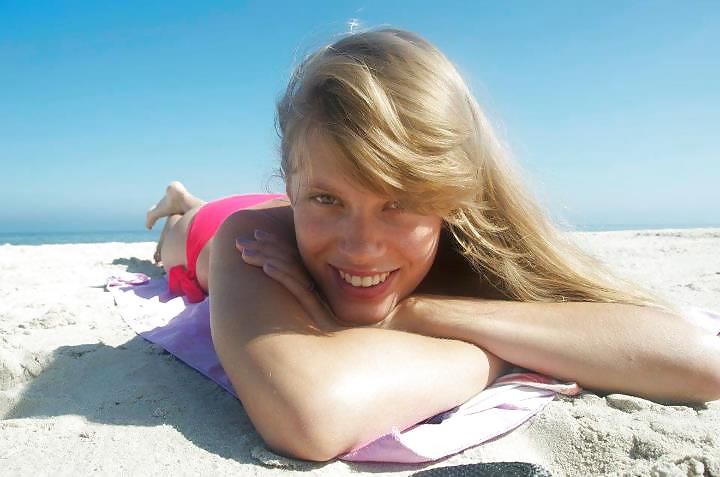 Katarzyna bujakiewicz
 #16530313