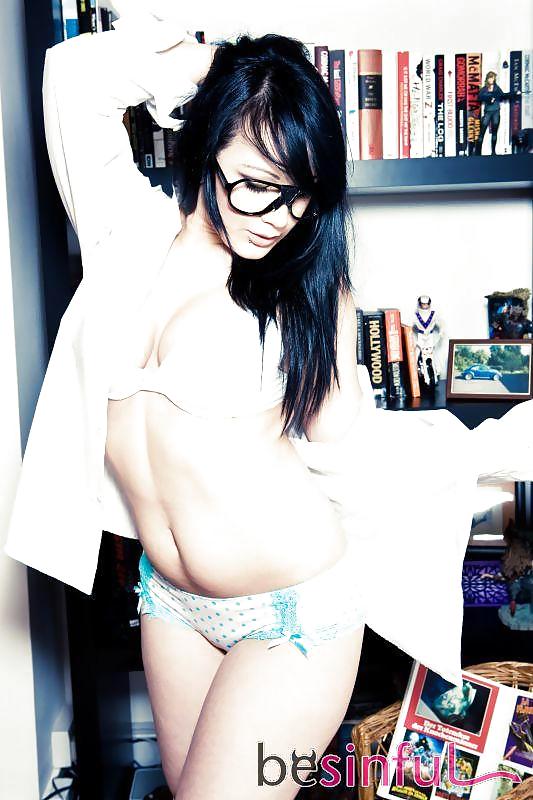 Lottey 'Bookworm' Besinful #7163245