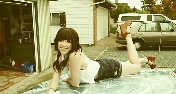 Carly rae jepsen
 #17277701